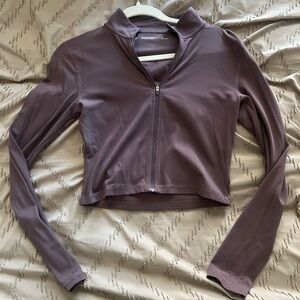 Aritzia butter limit zip